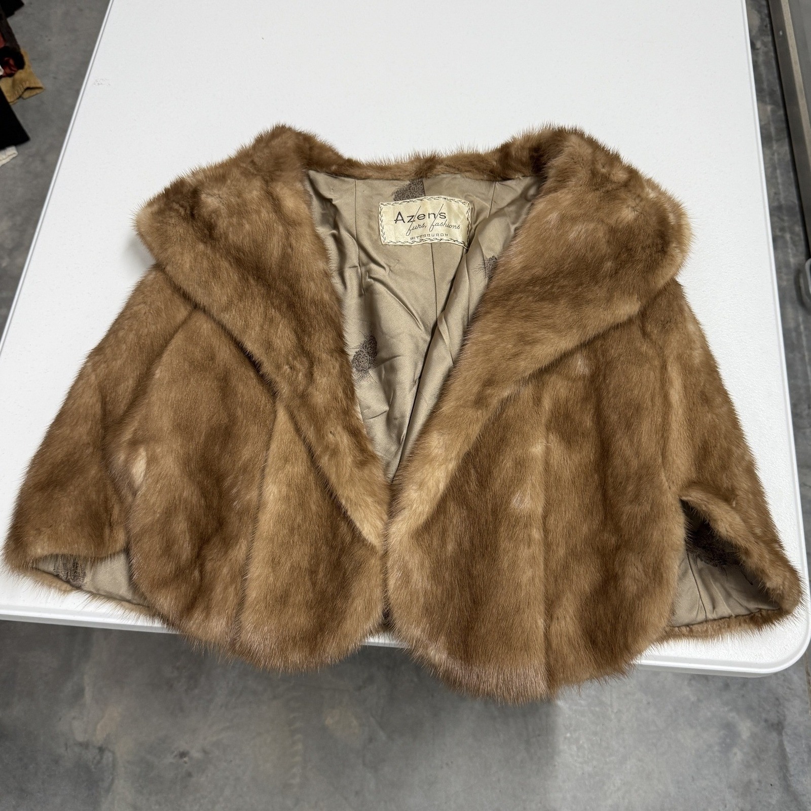 Azen's Furs Mink Stole Wrap Womens One Size Brown Excellent Vintage Shawl Cape